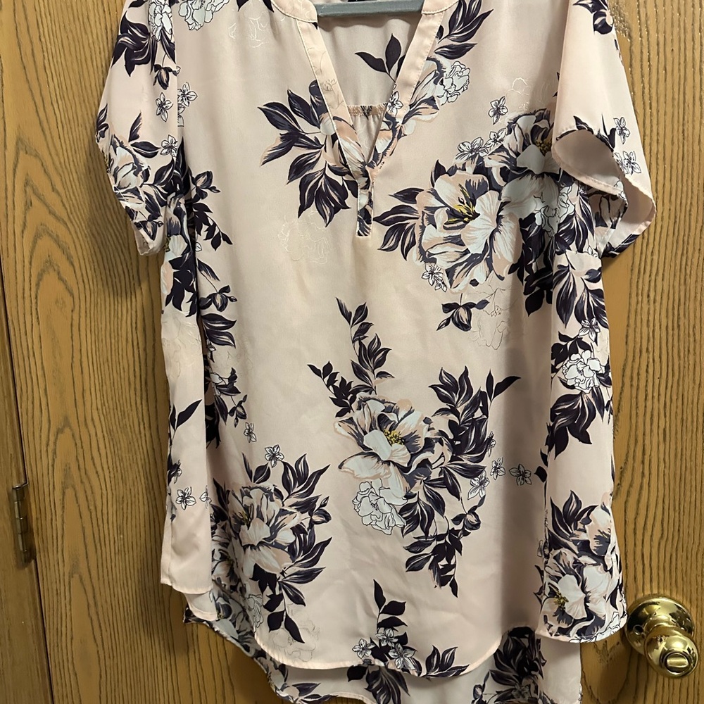 Torrid Black and Blue Floral Short Sleeve Blouse